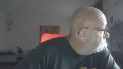 vecchioporco7 live cam on Cam4