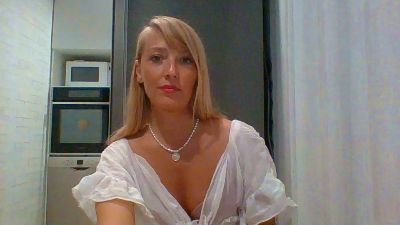 veessa3 live cam on Cam4