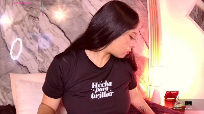 velakimm live cam on Cam4