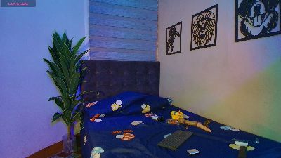 velory_fire live cam on Cam4