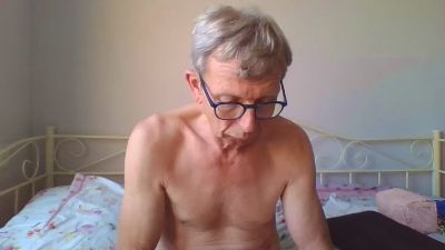 velu23 live cam on Cam4
