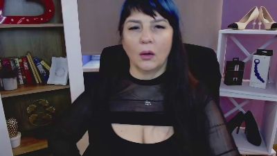 velvet_gloria live cam on Cam4