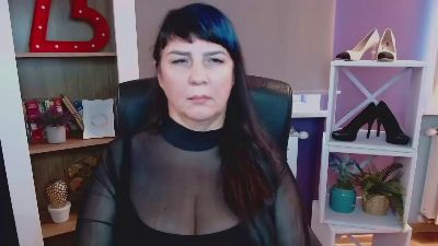 velvet_gloria live cam on Cam4