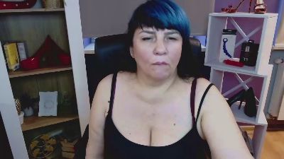 velvet_gloria live cam on Cam4