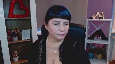 velvet_gloria live cam on Cam4