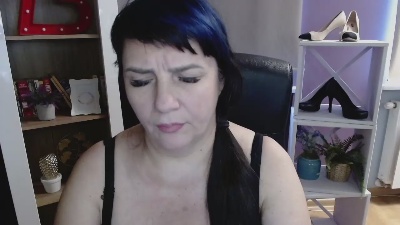 velvet_gloria live cam on Cam4
