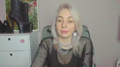 velvetanne live cam on Cam4