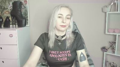 velvetanne live cam on Cam4