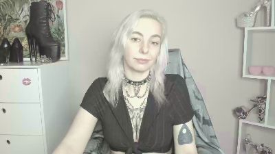 velvetanne live cam on Cam4
