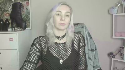 velvetanne live cam on Cam4