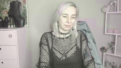 velvetanne live cam on Cam4