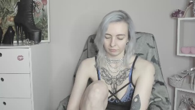 velvetanne live cam on Cam4