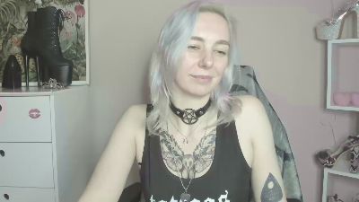 velvetanne live cam on Cam4