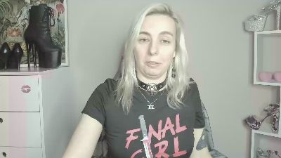 velvetanne live cam on Cam4