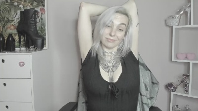 velvetanne live cam on Cam4