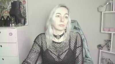 velvetanne live cam on Cam4