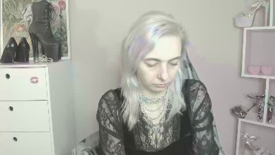 velvetanne live cam on Cam4