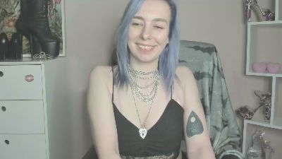 velvetanne live cam on Cam4