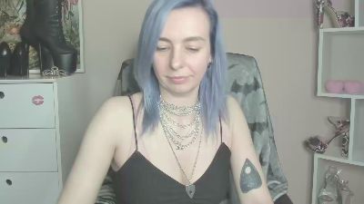 velvetanne live cam on Cam4