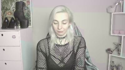 velvetanne live cam on Cam4