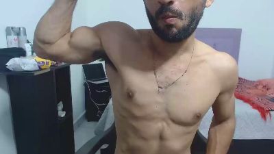 veneco_hot live cam on Cam4