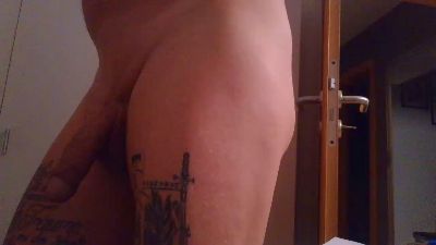 verbatim100 live cam on Cam4