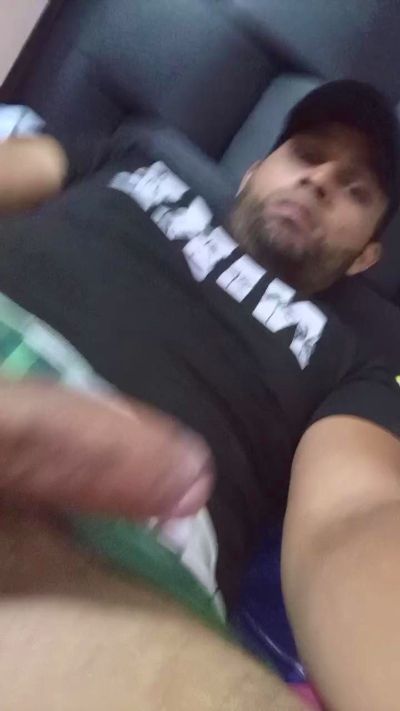 verga_hot live cam on Cam4