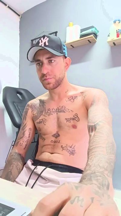 vergapink4 live cam on Cam4