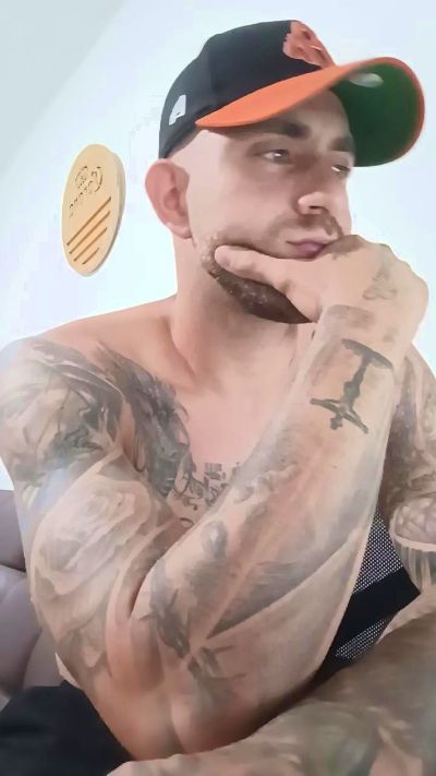 vergapink4 live cam on Cam4