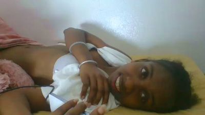verolove2 live cam on Cam4