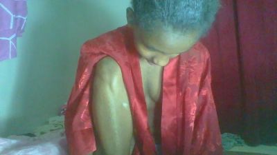 verolove2 live cam on Cam4