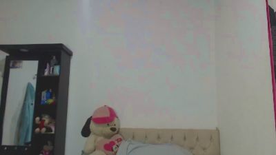 verona33 live cam on Cam4