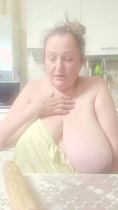 veronica237 live cam on Cam4