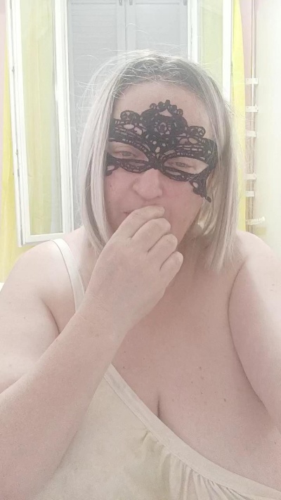 veronica237 live cam on Cam4