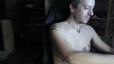 viciu5 live cam on Cam4