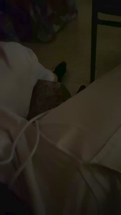 victor2690 live cam on Cam4