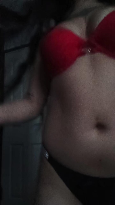 victoria325 live cam on Cam4