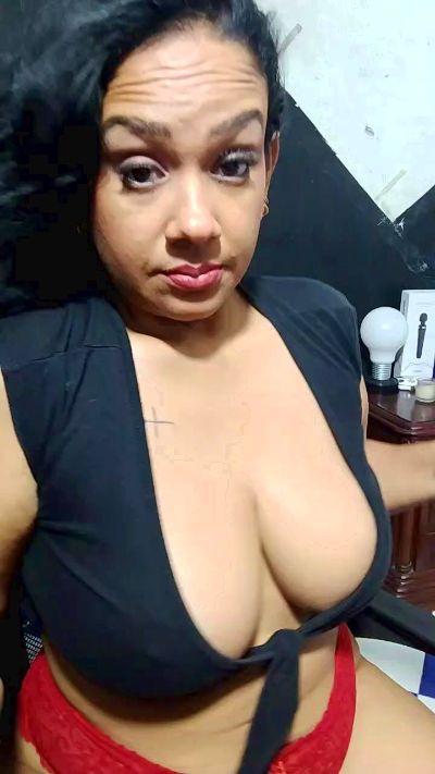 victoriaKabal live cam on Cam4