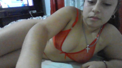 vicuchi2 live cam on Cam4