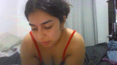 vicuchi2 live cam on Cam4