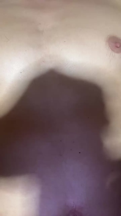 viensmesucerhot live cam on Cam4