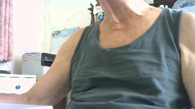 vieuxcoucou09 live cam on Cam4
