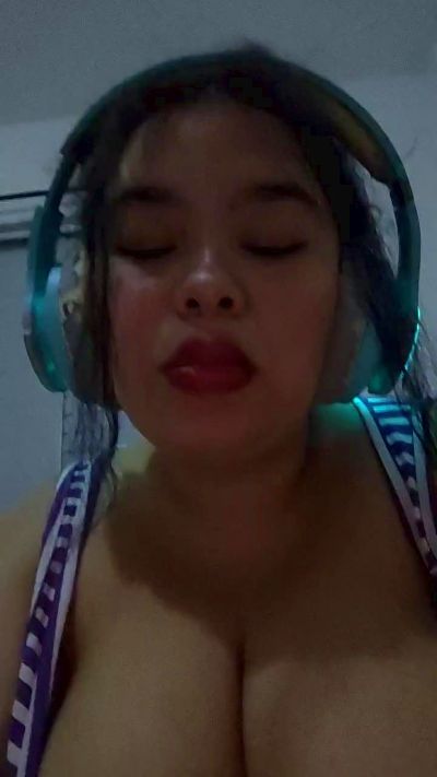 viikealex live cam on Cam4
