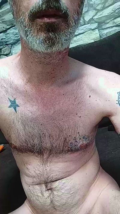 vijunior80 live cam on Cam4
