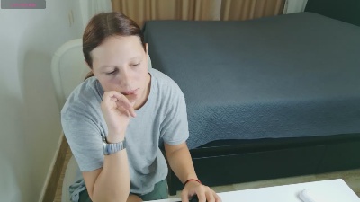 viktoria_sillk live cam on Cam4