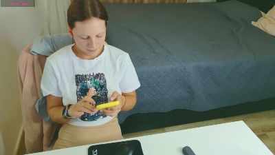 viktoria_sillk live cam on Cam4