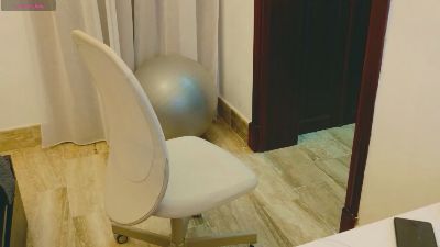 viktoria_sillk live cam on Cam4