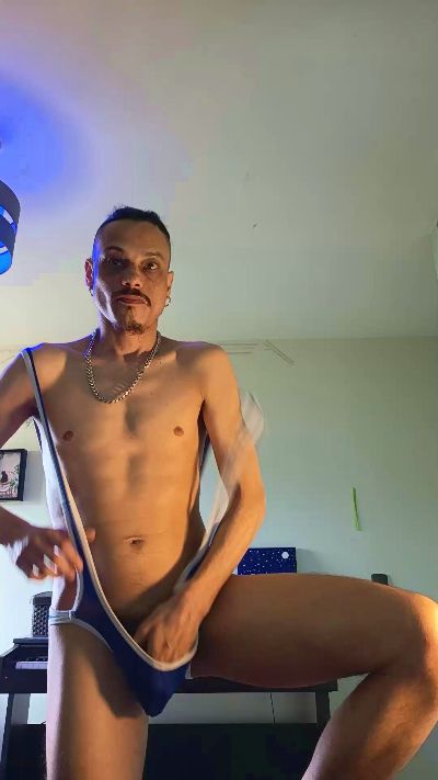 villanocat live cam on Cam4