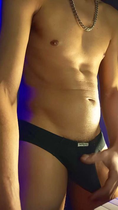 villanocat live cam on Cam4