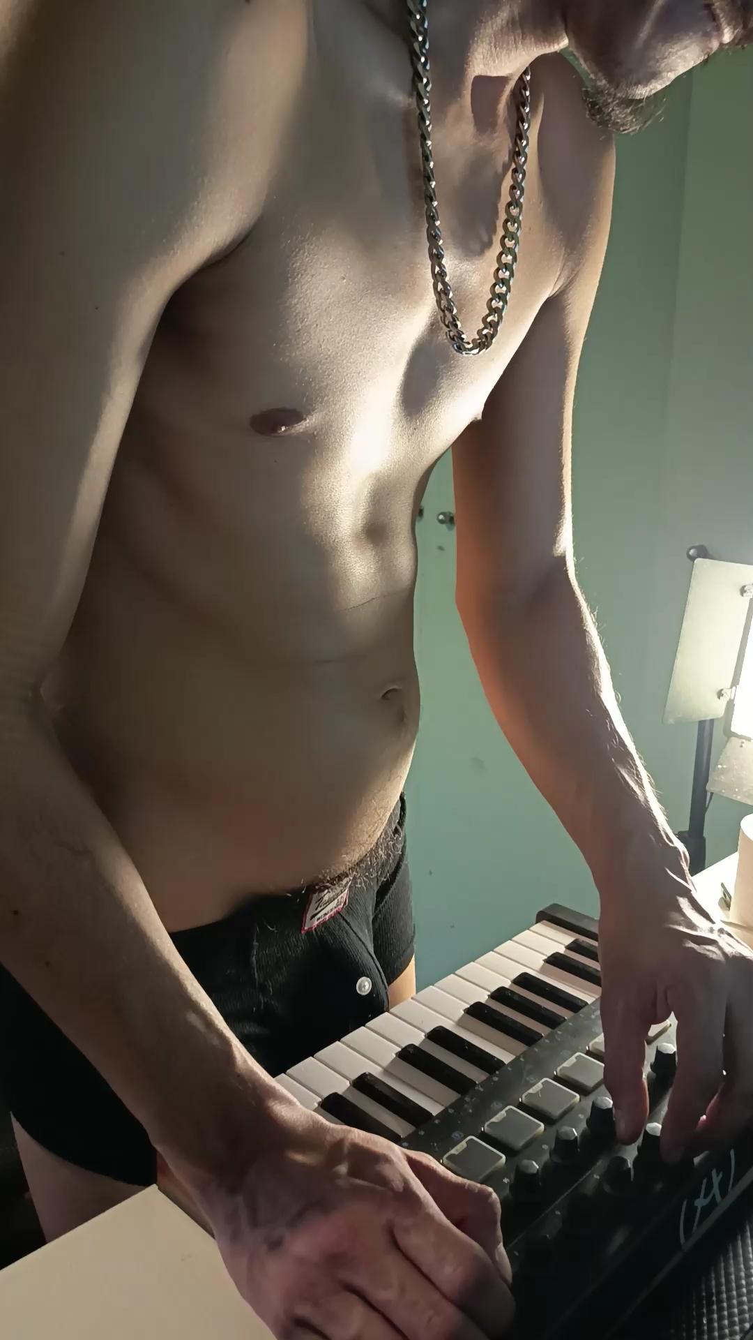 villanocat live cam on Cam4